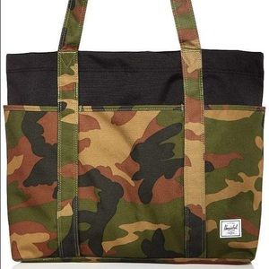 Herschel Supply Co Terrace Camo Tote Bag